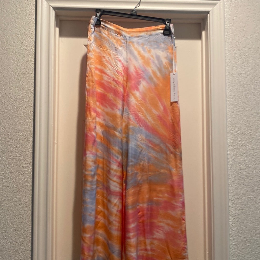 NWT Young, Fabulous & Broke satin pants size small. Silky and GORGEOUS! 💋💋